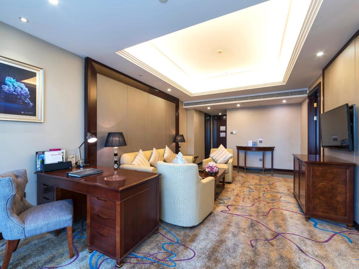 Shenzhen Baohengda International Hotel Zewnętrze zdjęcie