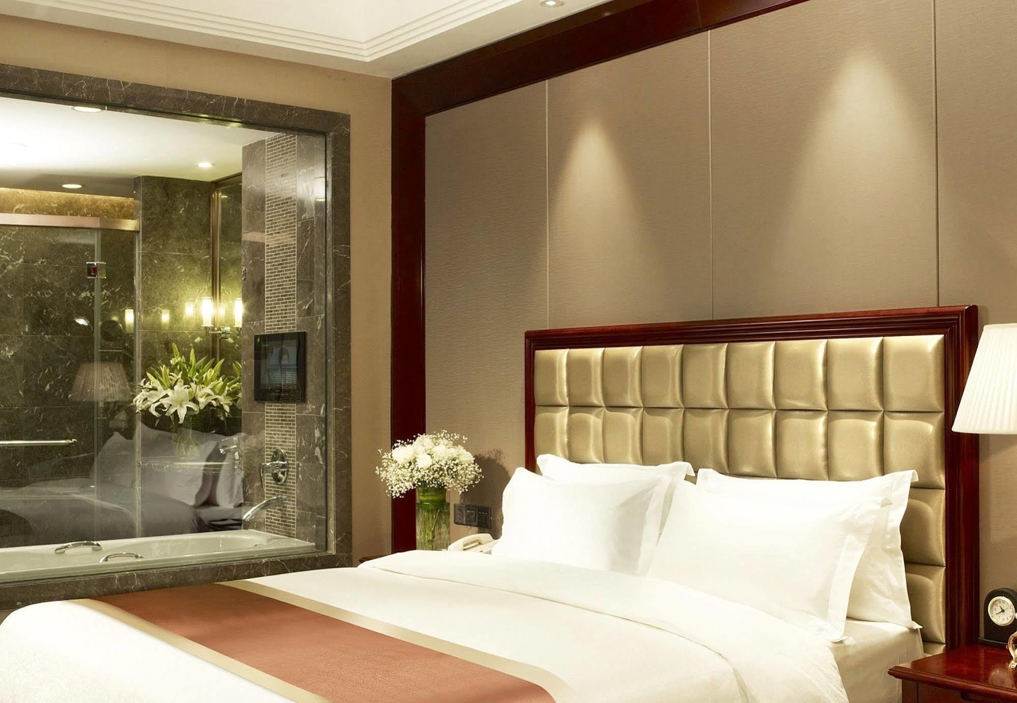 Shenzhen Baohengda International Hotel Zewnętrze zdjęcie